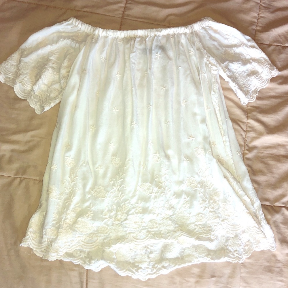 White off the shoulder top NWOT